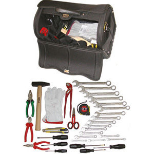 985GM - BORSE CON 33 UTENSILI